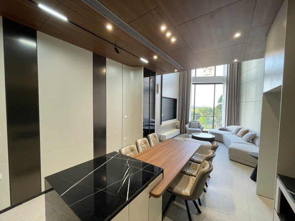 Bán nhà phố Cự Khối, view hồ Cự Khối, 7 tầng, DT 57m2, MT 4m, 4PN, full nội thất, 2026