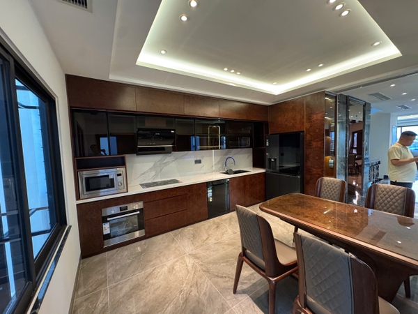 Bán nhà mặt ngõ Phố Nguyễn Thời Trung, 7 tầng, DT 88m2, MT 4.6m, tiện kinh doanh, VP cty