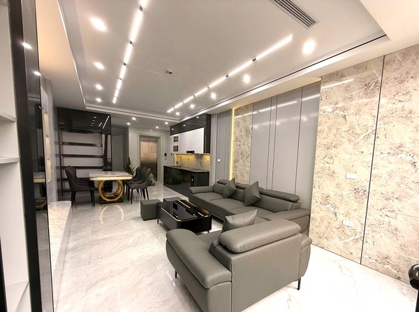 Bán nhà phố Ái Mộ, Bồ Đề, 7 tầng, DT 53m2, MT 3.8m, 4PN, full nội thất, thang máy, gara