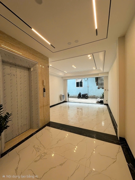 Bán nhà phố Ngọc Lâm, gần Mipec, 6 tầng, DT 80m2, MT 4.8m, 4PN, có thang máy, gara