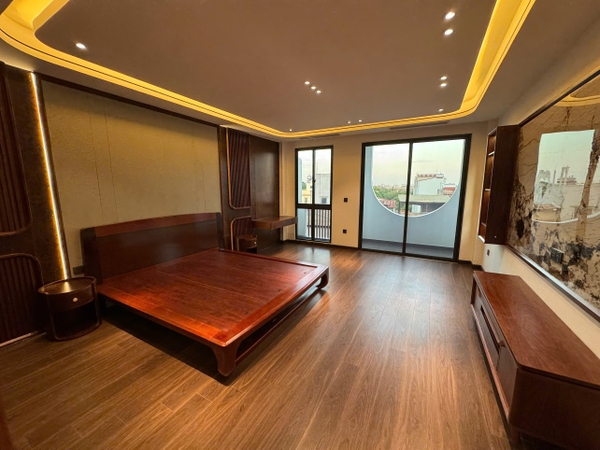 Bán nhà mặt ngõ Phố Nguyễn Thời Trung, 7 tầng, DT 88m2, MT 4.6m, tiện kinh doanh, VP cty