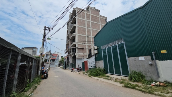 Bán đất đấu giá Thạch Bàn, gần hồ Cự Khối, 90m2, MT 5.5m, đường 8m, SĐCC, 2026