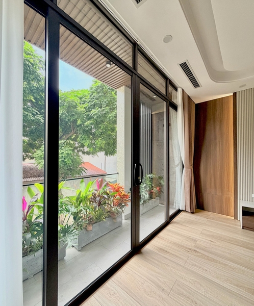 Bán nhà liền kề Him Lam Thượng Thanh, 6 tầng, DT 72.5m2, MT 5m, thang máy, gara