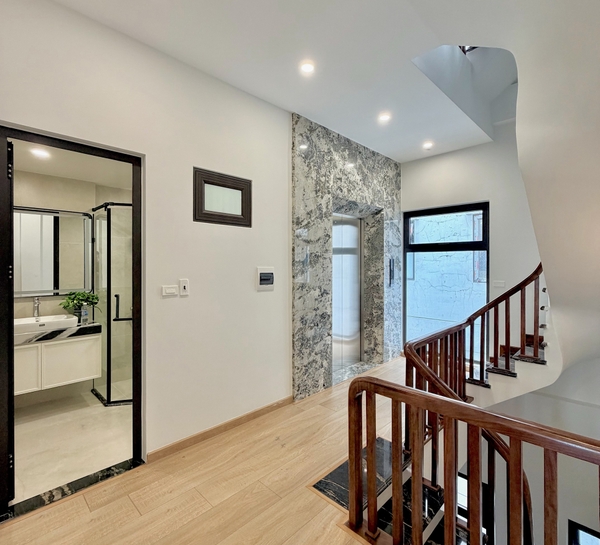 Bán nhà liền kề Him Lam Thượng Thanh, 6 tầng, DT 72.5m2, MT 5m, thang máy, gara