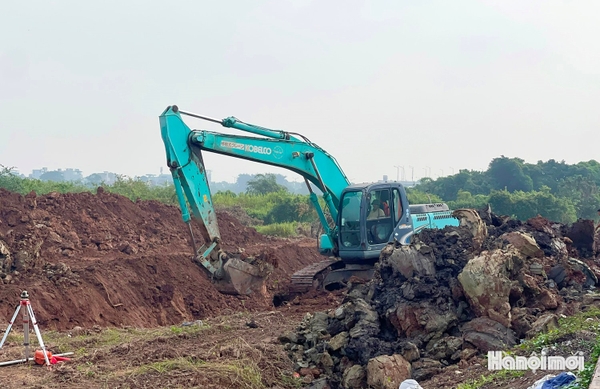 Bán nhà mặt hồ Cự Khối mới, 7 tầng, DT 58m2, MT 4.2m, có thang máy, tiện kinh doanh