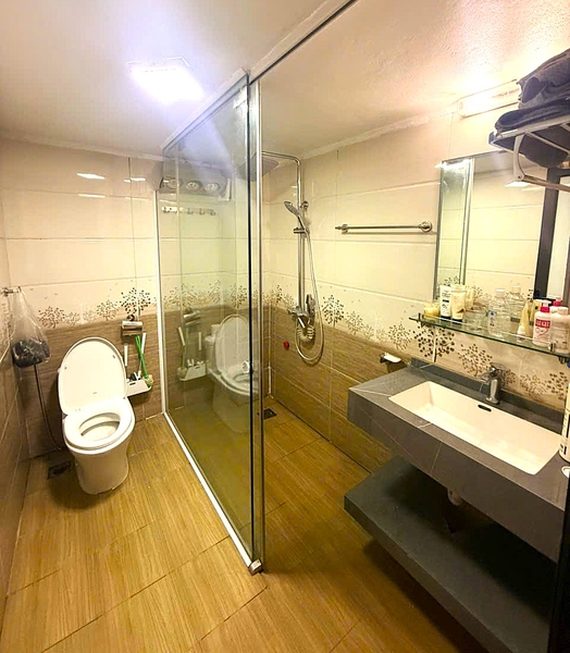 Bán nhà mặt ngõ 318 Ngọc Trì, Thạch Bàn, 3 tầng, DT 50m2, MT 4.6m, tiện kinh doanh, 2026