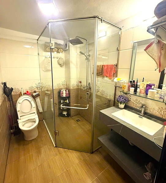 Bán nhà mặt ngõ 318 Ngọc Trì, Thạch Bàn, 3 tầng, DT 50m2, MT 4.6m, tiện kinh doanh, 2026