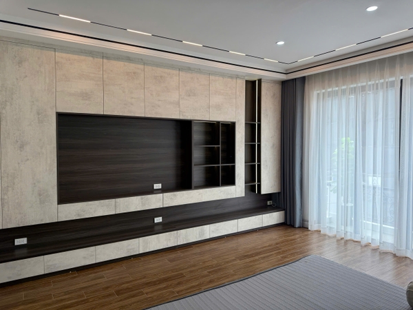 Bán nhà mặt ngõ phố Hoa Động, Cự Khối, 5 tầng, DT 90m2, MT 5m, có thang máy, gara ô tô