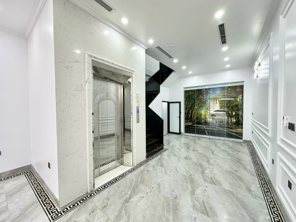 Bán nhà mặt ngõ Ngọc Thụy, Nhà 6 tầng, DT 75m2, MT 5m, có thang máy, gara 2 ô tô