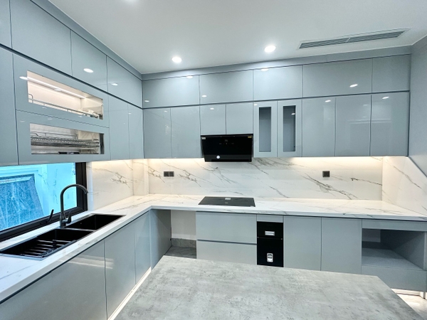 Bán nhà mặt ngõ Ngọc Thụy, Nhà 6 tầng, DT 75m2, MT 5m, có thang máy, gara 2 ô tô