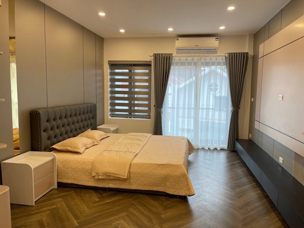 Bán nhà mặt ngõ phố Ngọc Trì, Thạch Bàn, 7 tầng, DT 58m2, MT 4.2m, tiện kinh doanh