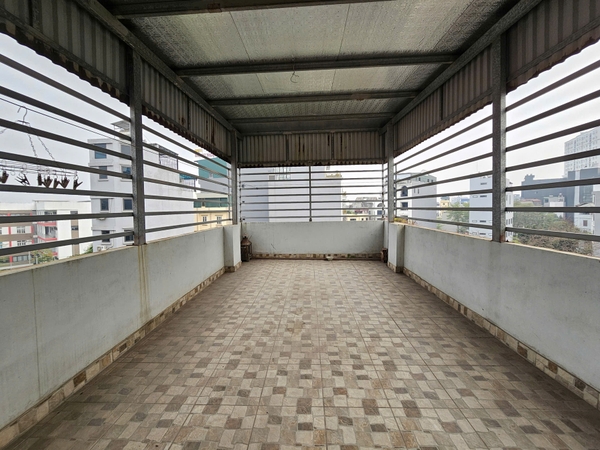 Bán nhà phân lô phố Cổ Linh, Thạch Bàn, 5 tầng, DT 40m2, MT 3.6m, 3PN, đường 11m