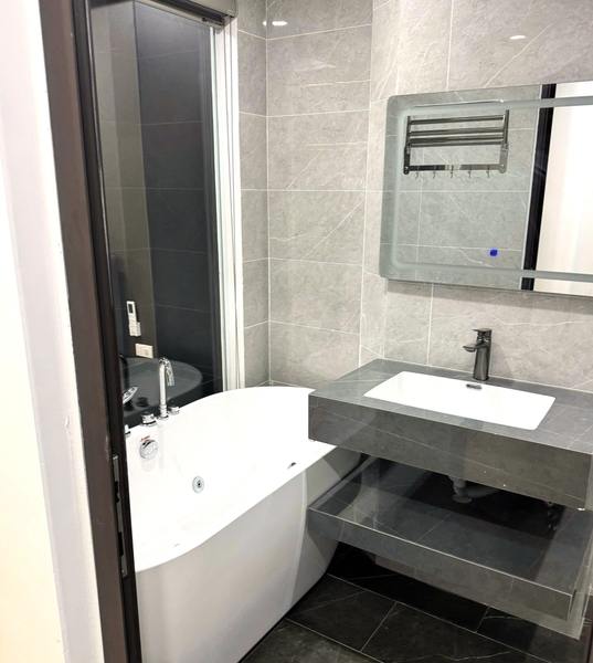 Bán nhà phố Chu Huy Mân, gần Vinschool, 5 tầng, DT 45m2, MT 3.5m, 3PN, full nội thất