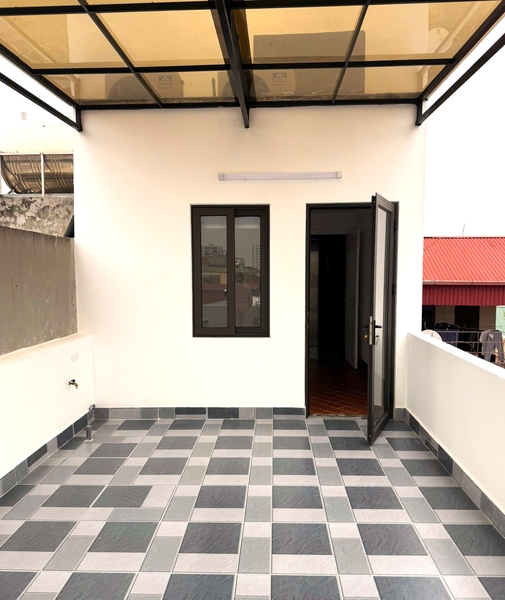 Bán nhà phố Chu Huy Mân, gần Vinschool, 5 tầng, DT 45m2, MT 3.5m, 3PN, full nội thất