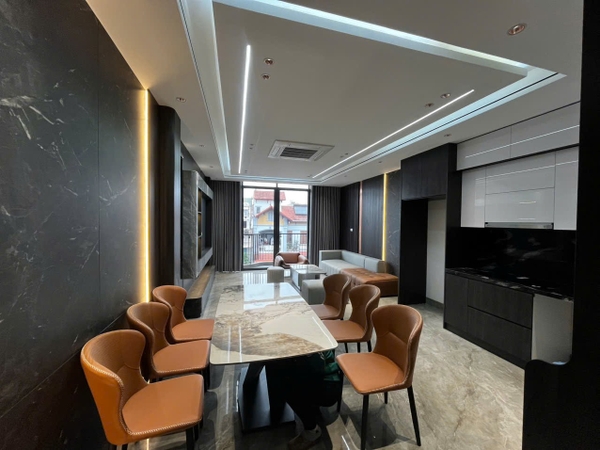 Bán nhà mặt ngõ Sài Đồng, gần Hapro, 6 tầng, DT 53m2, MT 4.15m, 3PN, Lô góc, 2026