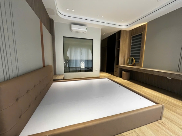 Bán nhà mặt ngõ Sài Đồng, gần Hapro, 6 tầng, DT 53m2, MT 4.15m, 3PN, Lô góc, 2026