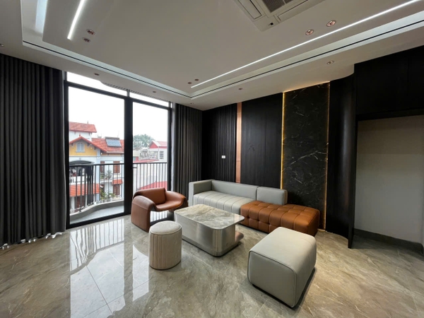 Bán nhà mặt ngõ Sài Đồng, gần Hapro, 6 tầng, DT 53m2, MT 4.15m, 3PN, Lô góc, 2026