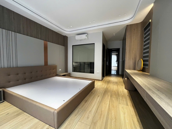 Bán nhà mặt ngõ Sài Đồng, gần Hapro, 6 tầng, DT 53m2, MT 4.15m, 3PN, Lô góc, 2026