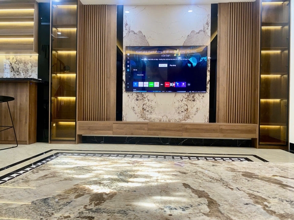 Bán nhà phố Thạch Bàn, nhà 6 tầng, DT 42m2, MT 5m, 3PN, Full nội thất, SĐCC, 2026