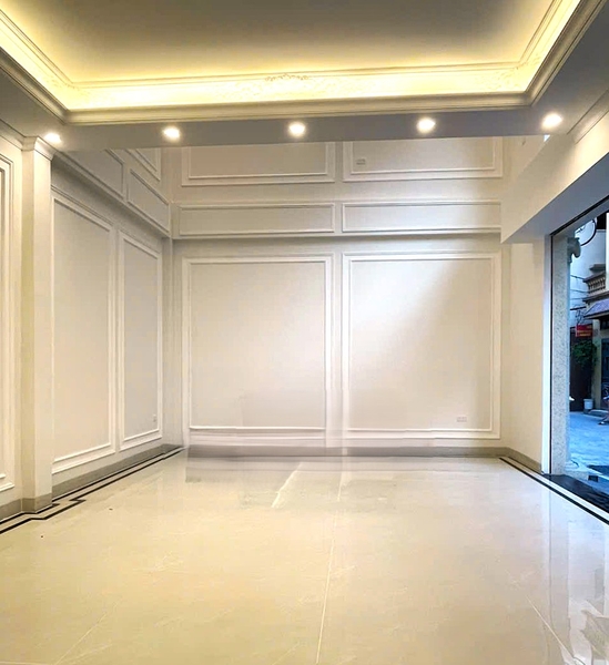 Bán nhà phân lô Ngõ 95 Vũ Xuân Thiều, 7 tầng, DT 58m2, MT 10m, 3PN, thang máy, gara ô tô