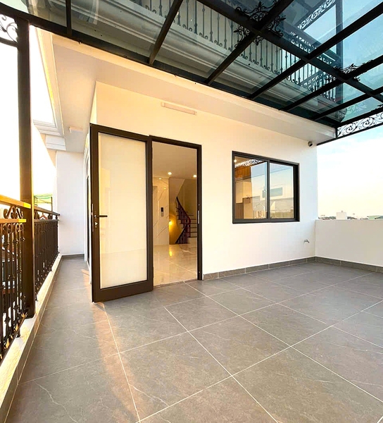 Bán nhà phân lô Ngõ 95 Vũ Xuân Thiều, 7 tầng, DT 58m2, MT 10m, 3PN, thang máy, gara ô tô