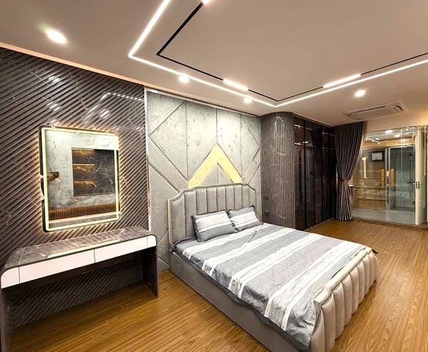 Bán nhà phố Đàm Quang Trung, chân cầu Vĩnh Tuy, 8 tầng, DT 60m2, MT 4m, 4PN, full nội thất