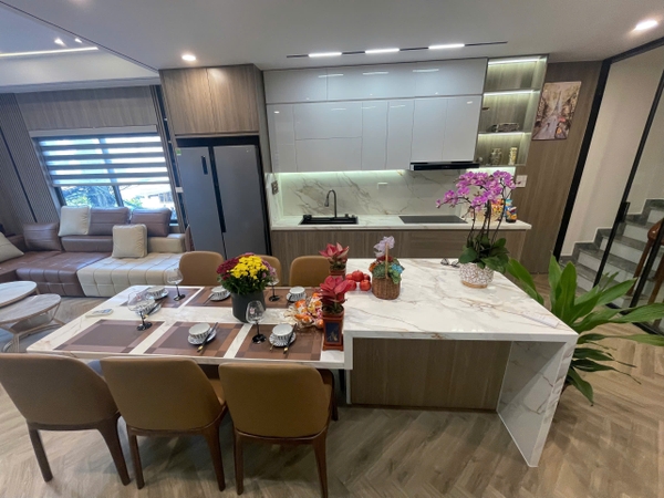 Bán nhà phố Vũ Đức Thận, Việt Hưng, 6 tầng, DT 50m2, MT 4m, có thang máy, ĐÃ BÁN