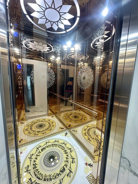 Bán nhà phân lô Cổ Linh, Thạch Bàn, 7 tầng, DT 40m2, MT 3.8m, tiện kinh doanh, 2026