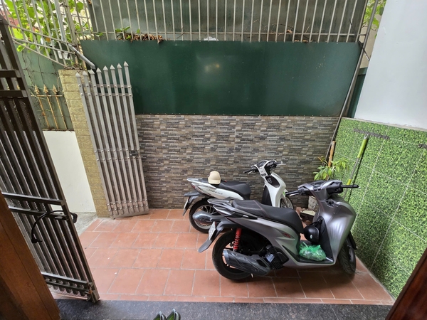 Bán nhà phố Vũ Đức Thận, sau BigC, Nhà 4 tầng, DT 50m2, MT 4m, 4PN, full nội thất