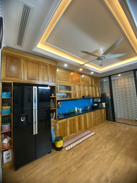Bán nhà phân lô Tư Đình, 6 tầng, DT 76m2, MT 4.1m, 6PN, full nội thất, thang máy, gara