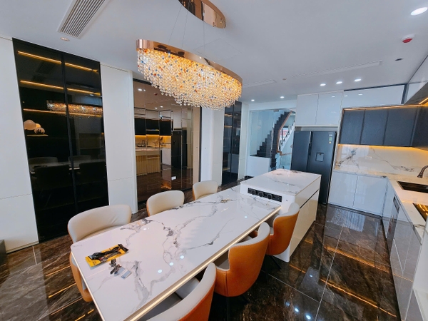 Bán nhà phân lô Đàm Quang Trung, 8 tầng, DT 85m2, MT 5m, 4PN, full nội thất, thang máy