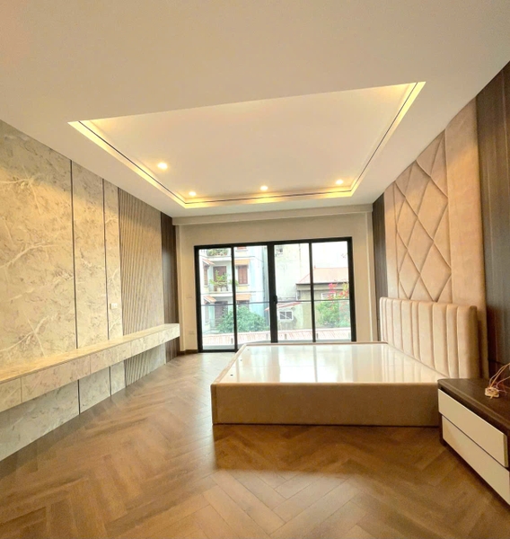 Bán nhà mặt ngõ Sài Đồng, 7 tầng, DT 53m2, MT 4m, 4PN, thang máy, gara ô tô, 2026