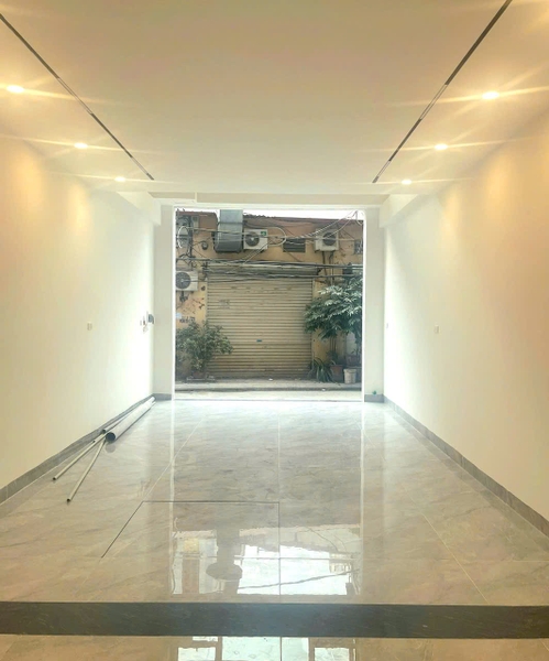 Bán nhà mặt ngõ Sài Đồng, 7 tầng, DT 53m2, MT 4m, 4PN, thang máy, gara ô tô, 2026