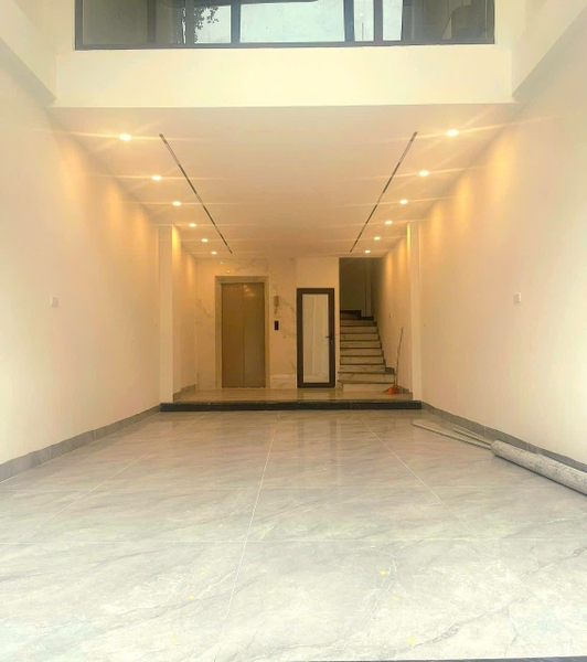 Bán nhà mặt ngõ Sài Đồng, 7 tầng, DT 53m2, MT 4m, 4PN, thang máy, gara ô tô, 2026