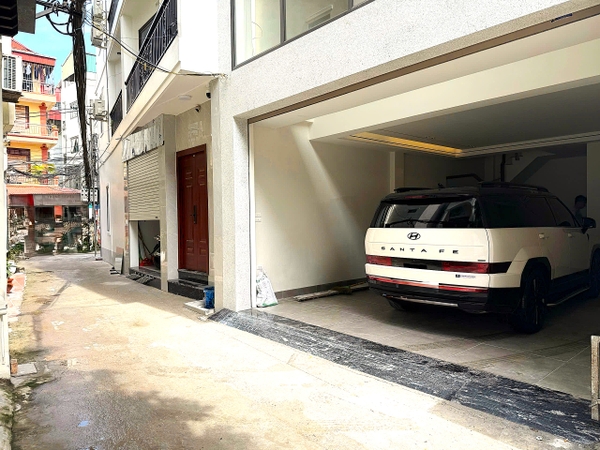 Bán nhà phố Nguyễn Thời Trung, Thạch Bàn, 7 tầng, DT 50m2, MT 5.2m, 4PN, FULL nội thất
