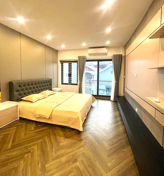Bán nhà mặt ngõ phố Ngọc Trì, Thạch Bàn, 7 tầng, DT 58m2, MT 4.2m, tiện kinh doanh