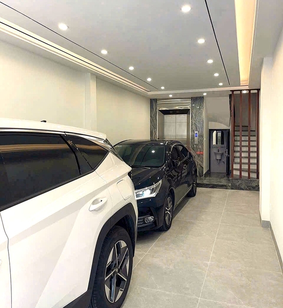 Bán nhà mặt ngõ phố Ngọc Trì, Thạch Bàn, 7 tầng, DT 58m2, MT 4.2m, tiện kinh doanh