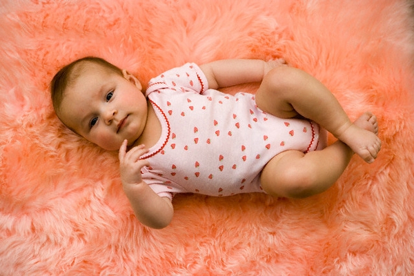 Hướng dẫn dùng điều hòa cho trẻ sơ sinh