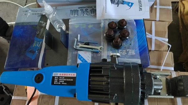 Máy đột lỗ thủy lực cầm tay YH-20