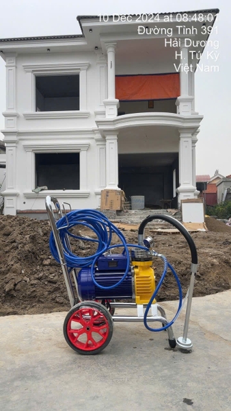 Máy phun sơn công nghiệp AKIRA1990 4500W ( Có màn điện tử )