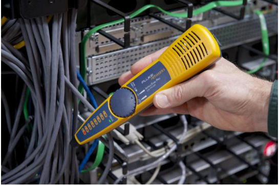 Thiết bị kiểm tra cáp mạng FLUKE MT-8200-63A IntelliTone Pro 200