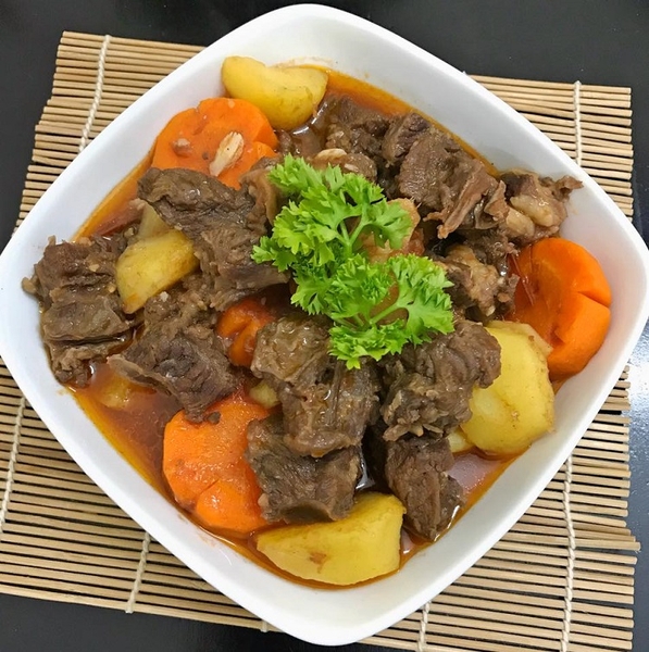 nhung-mon-ham-co-the-nau-voi-noi-ap-suat