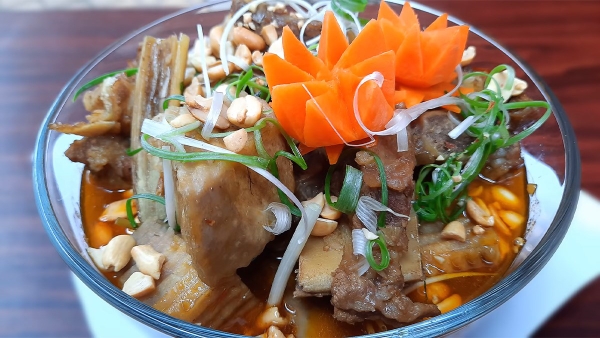 nhung-mon-ham-co-the-nau-voi-noi-ap-suat