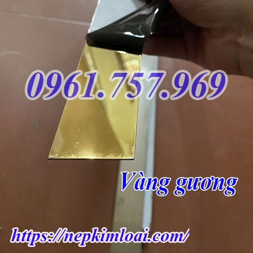 lap-la-vang-guong-inox-304