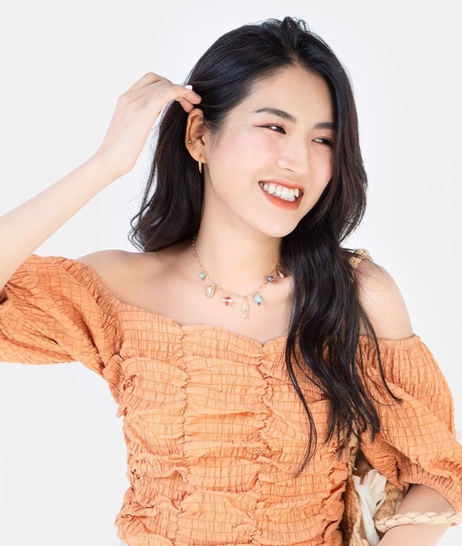 Áo bẹt vai tay phồng