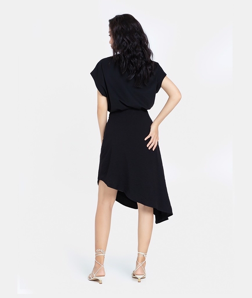Chân váy bất đối xứng rút dây hồng