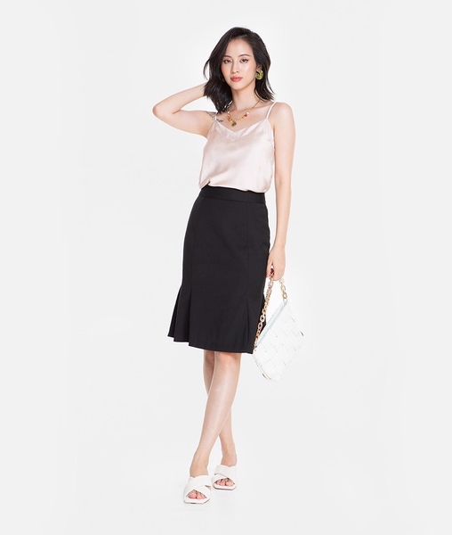 Áo hai dây nẹp cổ