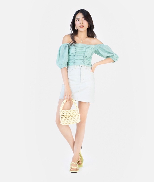Áo bẹt vai tay phồng