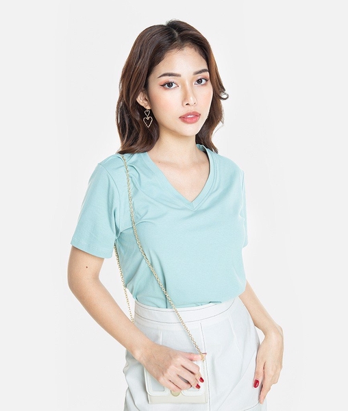Áo thun trơn cổ tim