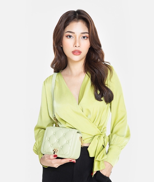 Áo kiểu nơ thắt